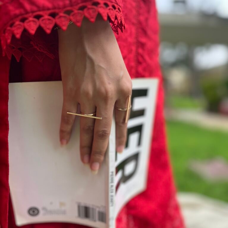 Line of Grace Rings Set